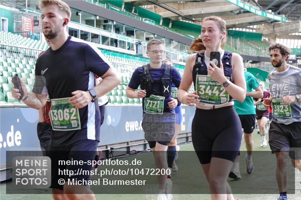 13.09.2026 - 21. swb-Marathon Bremen Michael Burmester http://msf.ph/oto/10472200 13.09.2026 13:15:01 Laufen im Stadion 143, 263, 266, 300, 414, 460, 631, 768, 956, 1008, 1047, 1392, 1408, 1573, 1818, 1819, 1874, 2024, 2035, 2079, 2233, 2235, 2314, 2359, 2385, 2386, 2387, 2412, 2457, 2466, 2484, 2494, 2521, 2540, 2564, 2667, 2690, 2691, 2693, 2737, 2760, 2783, 2829, 2838, 2859, 2861, 2865, 2874, 2887, 2958, 2978, 3075, 3111, 3157, 3165, 3185, 3209, 3265, 3304, 3355, 3378, 3382, 3405, 3428, 3653, 3661, 3670, 3680, 3829, 4034, 4080, 4306, 703 meine-sportfotos.de