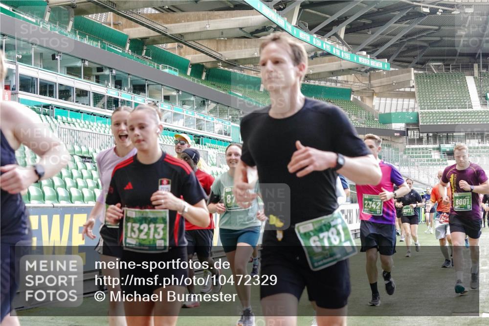 13.09.2026 - 21. swb-Marathon Bremen Michael Burmester http://msf.ph/oto/10472329 13.09.2026 13:15:06 Laufen im Stadion 143, 263, 266, 300, 414, 460, 598, 631, 768, 956, 1008, 1047, 1392, 1408, 1573, 1818, 1819, 1874, 2013, 2024, 2035, 2218, 2233, 2235, 2314, 2359, 2385, 2386, 2387, 2412, 2457, 2466, 2468, 2484, 2494, 2521, 2540, 2564, 2667, 2690, 2691, 2693, 2737, 2760, 2783, 2829, 2838, 2859, 2861, 2865, 2874, 2887, 2958, 2978, 3075, 3111, 3157, 3165, 3185, 3209, 3265, 3304, 3355, 3378, 3382, 3405, 3428, 3486, 3653, 3661, 3670, 3680, 3829, 4034, 4080, 4306, 703 meine-sportfotos.de