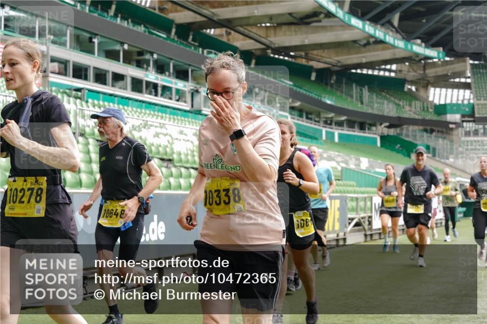 13.09.2026 - 21. swb-Marathon Bremen Michael Burmester http://msf.ph/oto/10472365 13.09.2026 10:37:25 Laufen im Stadion 10090, 10091, 10092, 10150, 10153, 10154, 10160, 10186, 10187, 10190, 10198, 10205, 10237, 10251, 10257, 10263, 10272, 10273, 10274, 10275, 10278, 10283, 10291, 10296, 10305, 10315, 10323, 10327, 10331, 10332, 10338, 10370, 10375, 10376, 10382, 10390, 10403, 10411, 10420, 10429, 10432, 10439, 10444, 10465, 10481, 10488, 10497, 10500, 10516, 10531, 10560, 10569, 10598, 10607, 10613, 10633, 10647, 10648, 10654, 10659, 10663, 10674, 10823 meine-sportfotos.de