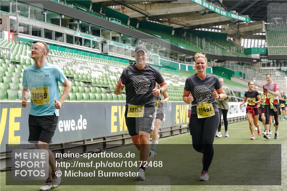 13.09.2026 - 21. swb-Marathon Bremen Michael Burmester http://msf.ph/oto/10472468 13.09.2026 10:37:28 Laufen im Stadion 10090, 10091, 10092, 10150, 10153, 10154, 10160, 10186, 10187, 10190, 10198, 10205, 10237, 10251, 10257, 10263, 10272, 10273, 10274, 10275, 10278, 10283, 10291, 10296, 10305, 10315, 10323, 10327, 10331, 10332, 10338, 10370, 10375, 10376, 10382, 10390, 10403, 10411, 10420, 10429, 10432, 10439, 10444, 10465, 10481, 10488, 10497, 10500, 10516, 10531, 10560, 10569, 10598, 10607, 10613, 10633, 10647, 10648, 10654, 10659, 10663, 10674, 10823 meine-sportfotos.de