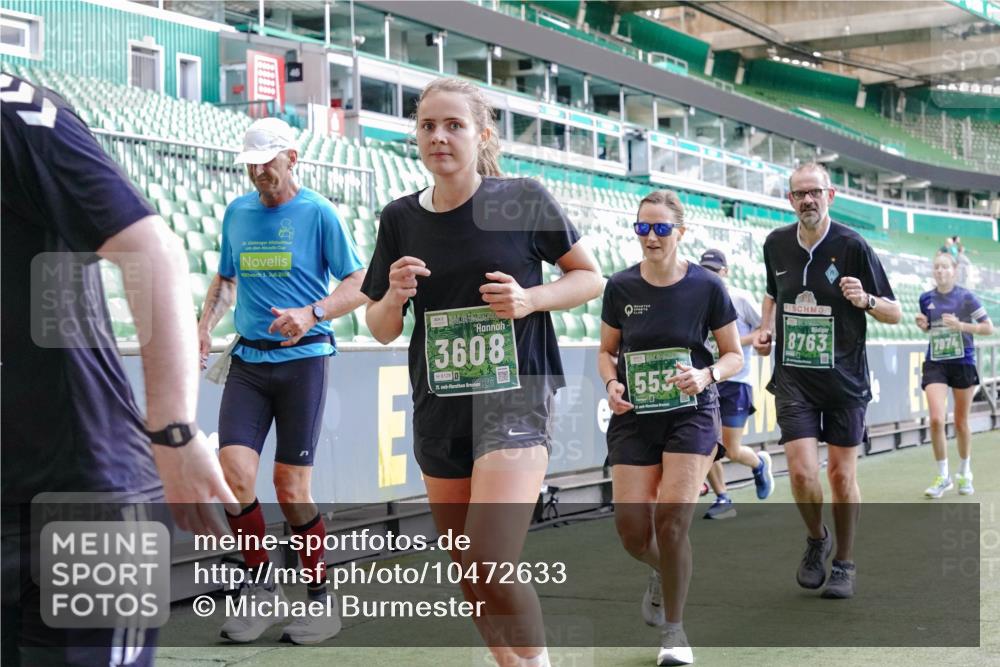 13.09.2026 - 21. swb-Marathon Bremen Michael Burmester http://msf.ph/oto/10472633 13.09.2026 13:15:14 Laufen im Stadion 143, 263, 266, 300, 414, 460, 598, 612, 631, 653, 768, 956, 1008, 1047, 1392, 1408, 1573, 1818, 1819, 1874, 2013, 2024, 2218, 2233, 2235, 2314, 2359, 2385, 2386, 2412, 2466, 2468, 2484, 2494, 2521, 2540, 2564, 2667, 2678, 2690, 2691, 2693, 2737, 2760, 2783, 2829, 2838, 2859, 2861, 2865, 2874, 2887, 2958, 2978, 3001, 3075, 3111, 3157, 3165, 3185, 3237, 3265, 3304, 3355, 3378, 3382, 3405, 3428, 3486, 3512, 3653, 3661, 3670, 3680, 3829, 4034, 4080, 4306, 703 meine-sportfotos.de