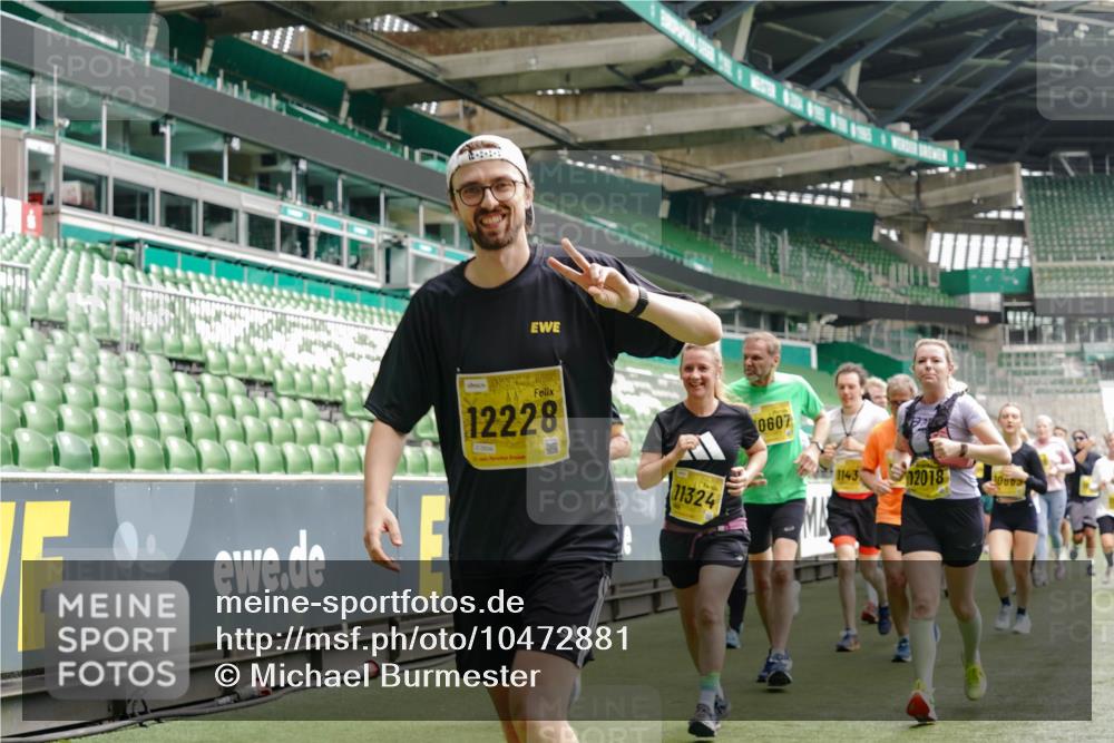 13.09.2026 - 21. swb-Marathon Bremen Michael Burmester http://msf.ph/oto/10472881 13.09.2026 10:37:38 Laufen im Stadion 10090, 10091, 10092, 10150, 10153, 10154, 10160, 10186, 10190, 10198, 10205, 10237, 10251, 10257, 10273, 10274, 10278, 10283, 10296, 10305, 10315, 10323, 10327, 10331, 10332, 10338, 10370, 10375, 10376, 10382, 10390, 10403, 10411, 10420, 10429, 10432, 10444, 10465, 10488, 10497, 10500, 10516, 10531, 10569, 10598, 10607, 10613, 10633, 10645, 10647, 10648, 10654, 10659, 10663, 10674, 10681, 10682, 10695, 10697, 10802, 10823 meine-sportfotos.de
