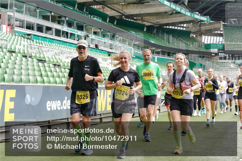 13.09.2026 - 21. swb-Marathon Bremen Michael Burmester http://msf.ph/oto/10472911 13.09.2026 10:37:39 Laufen im Stadion 10090, 10091, 10092, 10150, 10153, 10154, 10160, 10186, 10190, 10198, 10205, 10237, 10251, 10257, 10273, 10274, 10278, 10283, 10296, 10305, 10315, 10323, 10327, 10331, 10332, 10338, 10370, 10375, 10376, 10382, 10390, 10403, 10411, 10420, 10429, 10432, 10444, 10465, 10488, 10497, 10500, 10516, 10531, 10569, 10598, 10607, 10613, 10633, 10645, 10647, 10648, 10654, 10659, 10663, 10674, 10681, 10682, 10695, 10697, 10802, 10823 meine-sportfotos.de