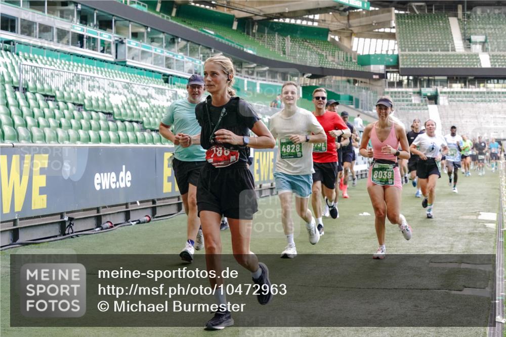13.09.2026 - 21. swb-Marathon Bremen Michael Burmester http://msf.ph/oto/10472963 13.09.2026 13:15:22 Laufen im Stadion 143, 263, 266, 300, 414, 460, 598, 612, 653, 768, 956, 1008, 1047, 1392, 1408, 1573, 1818, 1819, 1874, 2013, 2024, 2218, 2233, 2235, 2314, 2359, 2385, 2386, 2466, 2468, 2484, 2494, 2521, 2564, 2664, 2667, 2678, 2690, 2691, 2698, 2737, 2760, 2783, 2829, 2838, 2846, 2859, 2861, 2865, 2874, 2887, 2958, 2978, 3001, 3075, 3133, 3157, 3165, 3185, 3237, 3265, 3331, 3355, 3378, 3382, 3405, 3428, 3486, 3512, 3653, 3661, 3670, 3680, 3829, 4034, 4080, 4306, 703 meine-sportfotos.de