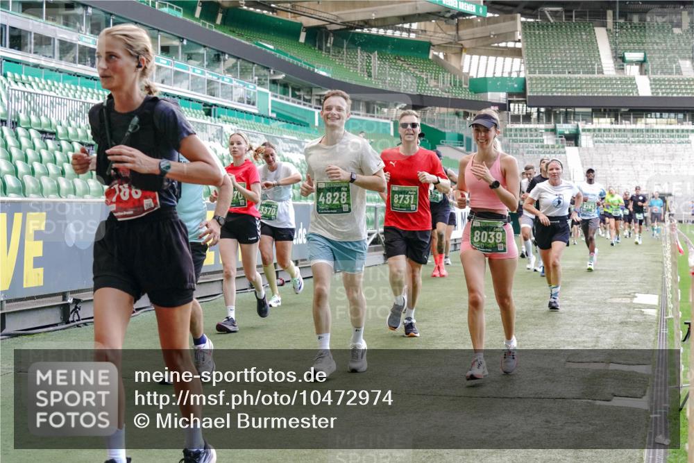 13.09.2026 - 21. swb-Marathon Bremen Michael Burmester http://msf.ph/oto/10472974 13.09.2026 13:15:23 Laufen im Stadion 143, 263, 266, 300, 414, 460, 598, 612, 653, 768, 956, 1008, 1047, 1392, 1408, 1573, 1818, 1819, 1874, 2013, 2024, 2218, 2233, 2235, 2314, 2359, 2385, 2386, 2466, 2468, 2484, 2494, 2521, 2564, 2664, 2667, 2678, 2690, 2691, 2698, 2737, 2760, 2783, 2829, 2838, 2846, 2859, 2861, 2865, 2874, 2887, 2958, 2978, 3001, 3075, 3133, 3157, 3165, 3185, 3237, 3265, 3331, 3355, 3378, 3382, 3405, 3428, 3486, 3512, 3653, 3661, 3670, 3680, 3829, 4034, 4080, 4306, 703 meine-sportfotos.de