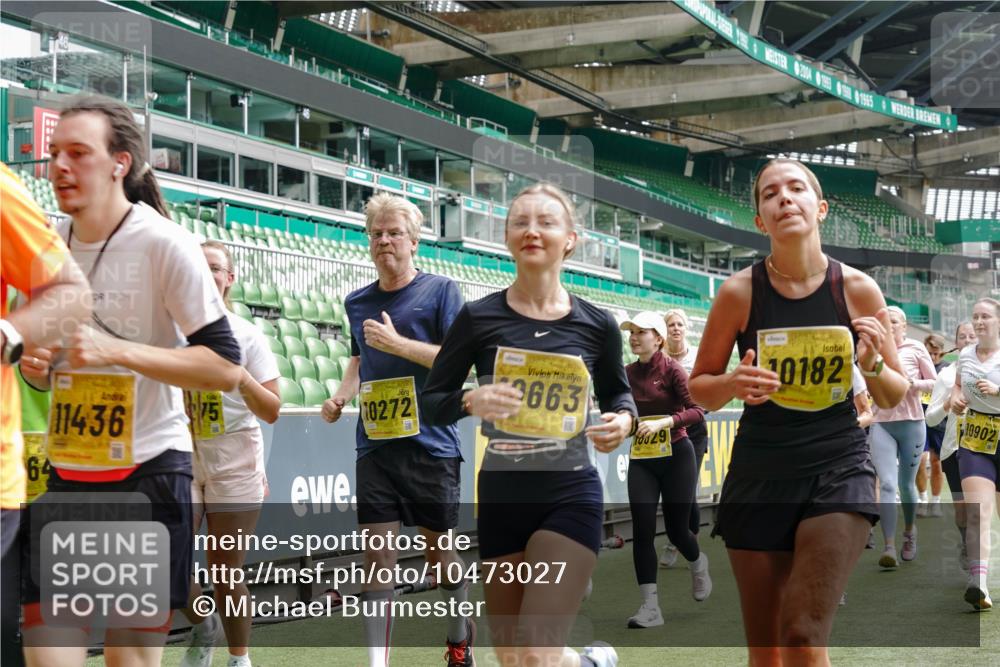 13.09.2026 - 21. swb-Marathon Bremen Michael Burmester http://msf.ph/oto/10473027 13.09.2026 10:37:42 Laufen im Stadion 10090, 10091, 10092, 10150, 10153, 10154, 10160, 10168, 10186, 10190, 10198, 10205, 10237, 10251, 10257, 10273, 10274, 10278, 10283, 10296, 10305, 10315, 10323, 10327, 10331, 10332, 10338, 10370, 10375, 10376, 10382, 10390, 10403, 10411, 10429, 10432, 10444, 10465, 10488, 10497, 10500, 10516, 10531, 10569, 10598, 10607, 10613, 10633, 10645, 10647, 10648, 10654, 10659, 10661, 10663, 10674, 10681, 10682, 10695, 10697, 10802, 10823 meine-sportfotos.de