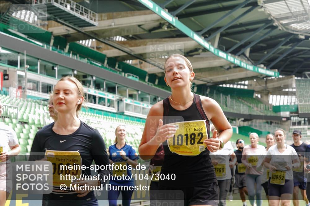 13.09.2026 - 21. swb-Marathon Bremen Michael Burmester http://msf.ph/oto/10473040 13.09.2026 10:37:43 Laufen im Stadion 10090, 10091, 10092, 10150, 10153, 10154, 10160, 10168, 10186, 10190, 10198, 10205, 10237, 10251, 10257, 10273, 10274, 10278, 10283, 10296, 10305, 10315, 10323, 10327, 10331, 10332, 10338, 10370, 10375, 10376, 10390, 10403, 10411, 10429, 10432, 10444, 10465, 10488, 10497, 10500, 10516, 10531, 10569, 10598, 10607, 10613, 10633, 10645, 10647, 10648, 10654, 10659, 10661, 10663, 10674, 10681, 10682, 10695, 10697, 10802, 10823 meine-sportfotos.de