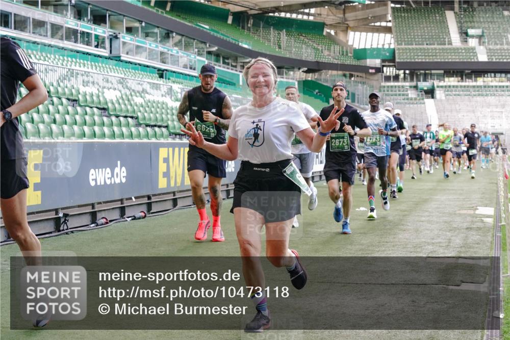 13.09.2026 - 21. swb-Marathon Bremen Michael Burmester http://msf.ph/oto/10473118 13.09.2026 13:15:26 Laufen im Stadion 143, 231, 263, 266, 300, 414, 460, 598, 612, 653, 768, 956, 1008, 1047, 1392, 1408, 1573, 1818, 1819, 1874, 2013, 2024, 2218, 2233, 2235, 2314, 2351, 2359, 2385, 2386, 2466, 2468, 2484, 2494, 2521, 2564, 2664, 2667, 2678, 2690, 2691, 2698, 2737, 2760, 2783, 2799, 2829, 2838, 2846, 2859, 2861, 2865, 2874, 2887, 2958, 2978, 3001, 3075, 3133, 3157, 3165, 3185, 3237, 3265, 3331, 3355, 3378, 3382, 3405, 3428, 3486, 3512, 3653, 3670, 3680, 3829, 4034, 4080, 4306, 703 meine-sportfotos.de