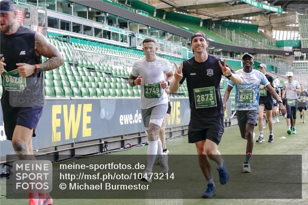13.09.2026 - 21. swb-Marathon Bremen Michael Burmester http://msf.ph/oto/10473214 13.09.2026 13:15:28 Laufen im Stadion 143, 231, 263, 266, 300, 414, 460, 598, 612, 653, 768, 956, 1008, 1047, 1392, 1408, 1573, 1818, 1819, 1874, 2013, 2024, 2218, 2233, 2235, 2314, 2351, 2359, 2385, 2386, 2466, 2468, 2484, 2494, 2521, 2564, 2579, 2664, 2667, 2678, 2690, 2691, 2698, 2737, 2760, 2783, 2799, 2829, 2838, 2846, 2859, 2861, 2865, 2874, 2887, 2958, 2978, 3001, 3075, 3133, 3157, 3165, 3185, 3237, 3265, 3331, 3355, 3382, 3405, 3428, 3486, 3512, 3653, 3670, 3680, 3829, 4034, 4080, 4306, 703 meine-sportfotos.de