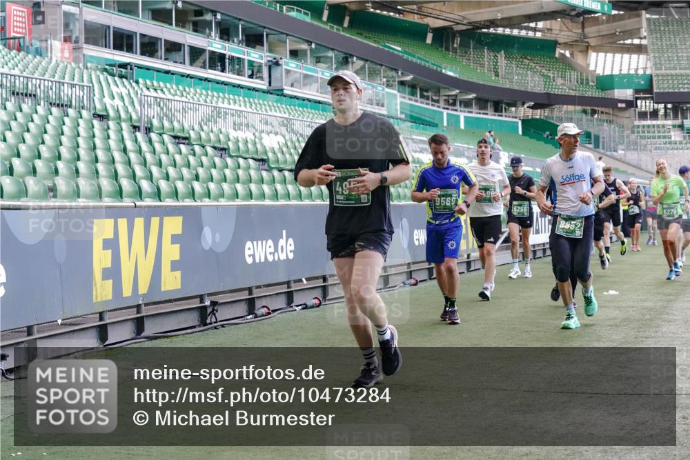 13.09.2026 - 21. swb-Marathon Bremen Michael Burmester http://msf.ph/oto/10473284 13.09.2026 13:15:31 Laufen im Stadion 143, 231, 263, 266, 300, 414, 598, 612, 653, 768, 956, 1008, 1047, 1185, 1392, 1573, 1818, 1819, 1874, 2013, 2024, 2218, 2233, 2235, 2314, 2351, 2359, 2385, 2386, 2466, 2468, 2484, 2494, 2564, 2579, 2664, 2667, 2678, 2690, 2691, 2698, 2737, 2760, 2783, 2799, 2829, 2838, 2846, 2859, 2861, 2865, 2874, 2887, 2958, 2978, 3001, 3075, 3133, 3157, 3165, 3185, 3237, 3265, 3331, 3355, 3382, 3387, 3405, 3428, 3486, 3512, 3670, 3680, 3829, 4034, 4080, 4306, 703 meine-sportfotos.de