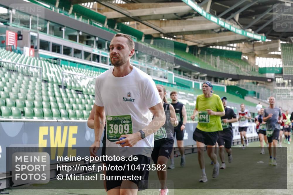 13.09.2026 - 21. swb-Marathon Bremen Michael Burmester http://msf.ph/oto/10473582 13.09.2026 13:15:40 Laufen im Stadion 143, 231, 263, 266, 300, 414, 598, 612, 653, 768, 956, 1008, 1047, 1185, 1312, 1465, 1818, 1819, 1874, 2013, 2218, 2235, 2314, 2351, 2359, 2385, 2386, 2466, 2468, 2484, 2494, 2579, 2664, 2667, 2678, 2690, 2691, 2698, 2737, 2760, 2778, 2783, 2799, 2829, 2838, 2846, 2859, 2861, 2865, 2874, 2887, 2958, 2974, 2978, 3001, 3075, 3133, 3157, 3165, 3185, 3237, 3265, 3331, 3355, 3382, 3387, 3486, 3512, 3670, 3680, 3829, 4034, 4080, 4306, 703 meine-sportfotos.de