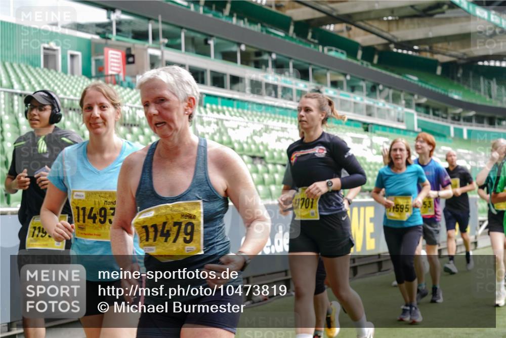 13.09.2026 - 21. swb-Marathon Bremen Michael Burmester http://msf.ph/oto/10473819 13.09.2026 10:38:03 Laufen im Stadion 10090, 10091, 10092, 10150, 10153, 10154, 10168, 10186, 10188, 10190, 10198, 10205, 10237, 10257, 10259, 10260, 10273, 10274, 10283, 10296, 10305, 10315, 10323, 10327, 10331, 10332, 10370, 10375, 10376, 10432, 10444, 10465, 10488, 10497, 10500, 10516, 10526, 10598, 10613, 10633, 10645, 10647, 10648, 10654, 10659, 10661, 10663, 10674, 10681, 10682, 10695, 10697, 10802, 10823 meine-sportfotos.de