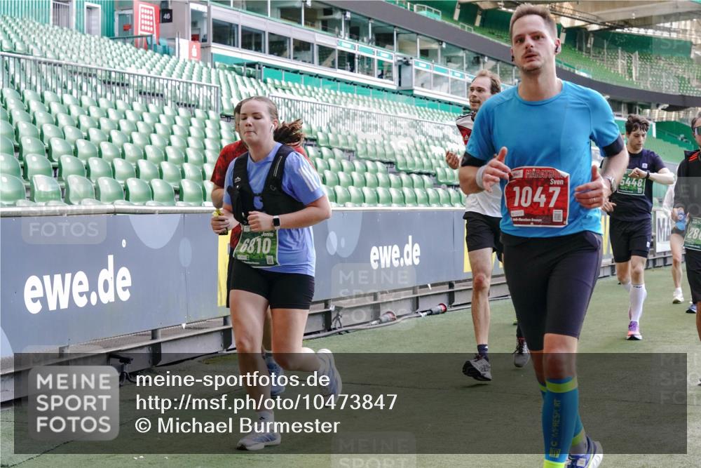 13.09.2026 - 21. swb-Marathon Bremen Michael Burmester http://msf.ph/oto/10473847 13.09.2026 13:15:46 Laufen im Stadion 143, 153, 231, 263, 266, 300, 414, 598, 612, 653, 1008, 1047, 1185, 1312, 1465, 1539, 1818, 1819, 1874, 2013, 2218, 2235, 2314, 2351, 2359, 2363, 2385, 2386, 2466, 2468, 2484, 2494, 2579, 2664, 2667, 2678, 2690, 2691, 2698, 2737, 2760, 2778, 2783, 2799, 2838, 2846, 2859, 2861, 2865, 2874, 2958, 2974, 2978, 3001, 3075, 3133, 3157, 3165, 3185, 3237, 3265, 3331, 3355, 3382, 3387, 3486, 3512, 3670, 3680, 3829, 4034, 4080, 4306, 703 meine-sportfotos.de