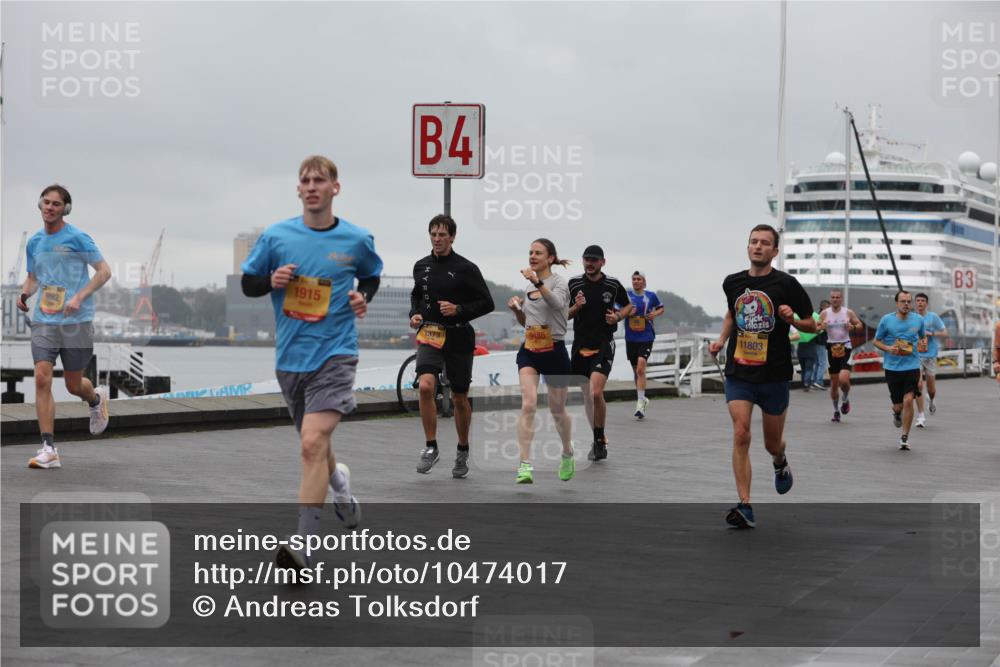 13.09.2026 - Kiel Lauf Andreas Tolksdorf http://msf.ph/oto/10474017 13.09.2026 11:45:24 Kiellinie 6082, 1915, 4, 9485, 11803, 3 meine-sportfotos.de