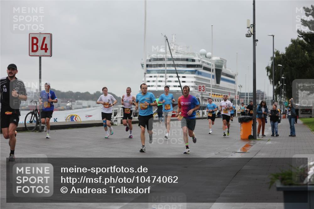 13.09.2026 - Kiel Lauf Andreas Tolksdorf http://msf.ph/oto/10474062 13.09.2026 11:45:26 Kiellinie 18, 4, 3 meine-sportfotos.de