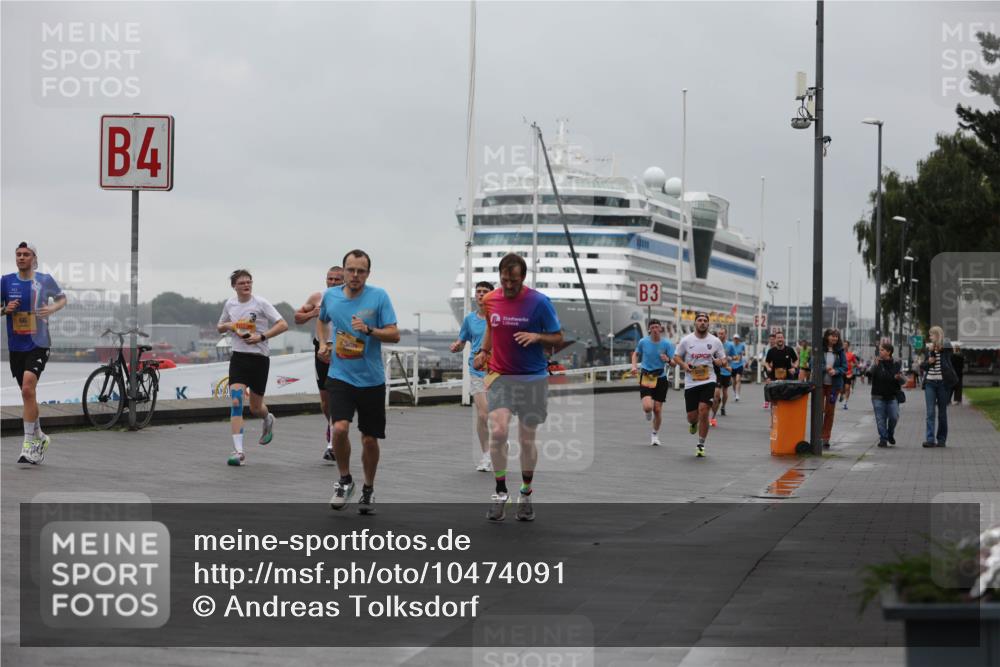 13.09.2026 - Kiel Lauf Andreas Tolksdorf http://msf.ph/oto/10474091 13.09.2026 11:45:27 Kiellinie 66, 4, 756, 3 meine-sportfotos.de