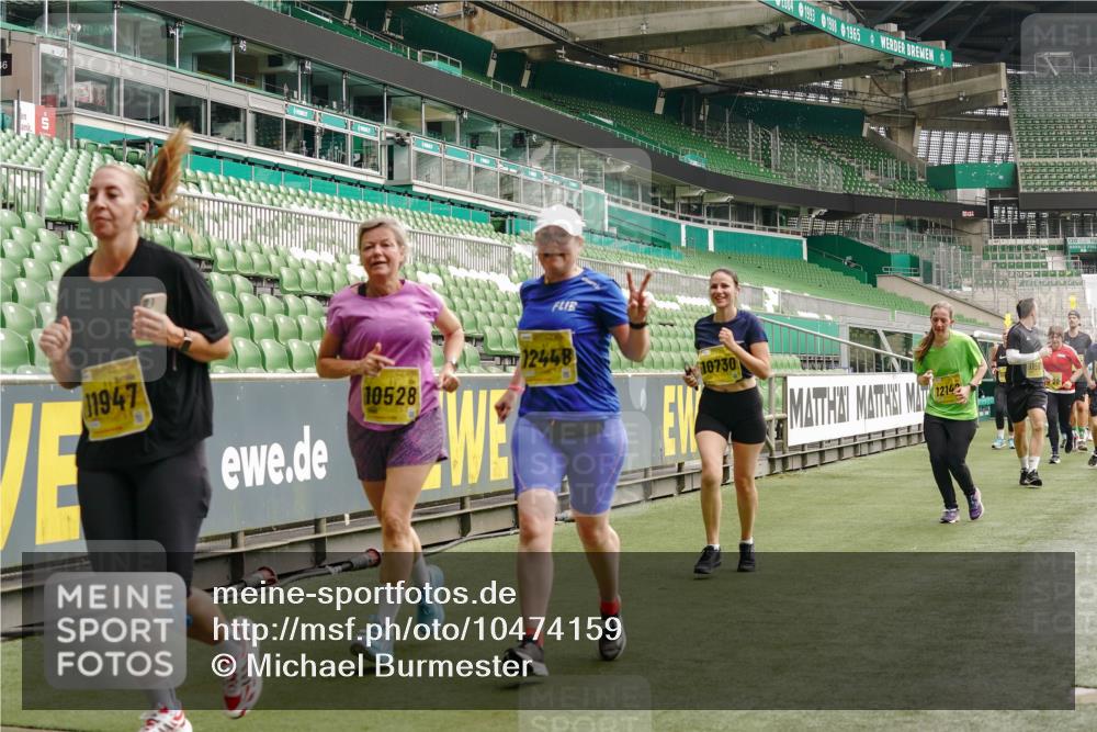 13.09.2026 - 21. swb-Marathon Bremen Michael Burmester http://msf.ph/oto/10474159 13.09.2026 10:38:12 Laufen im Stadion 10090, 10091, 10092, 10150, 10168, 10186, 10188, 10190, 10205, 10237, 10238, 10259, 10260, 10273, 10274, 10283, 10305, 10315, 10323, 10327, 10331, 10332, 10370, 10375, 10376, 10432, 10444, 10465, 10488, 10497, 10500, 10516, 10526, 10595, 10598, 10613, 10630, 10645, 10647, 10648, 10654, 10659, 10661, 10663, 10674, 10681, 10682, 10695, 10697, 10802, 10823 meine-sportfotos.de