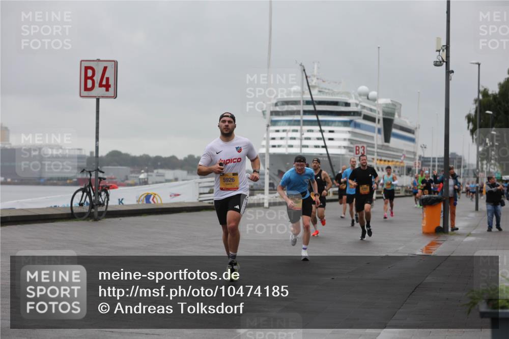 13.09.2026 - Kiel Lauf Andreas Tolksdorf http://msf.ph/oto/10474185 13.09.2026 11:45:33 Kiellinie 4, 5926, 3 meine-sportfotos.de