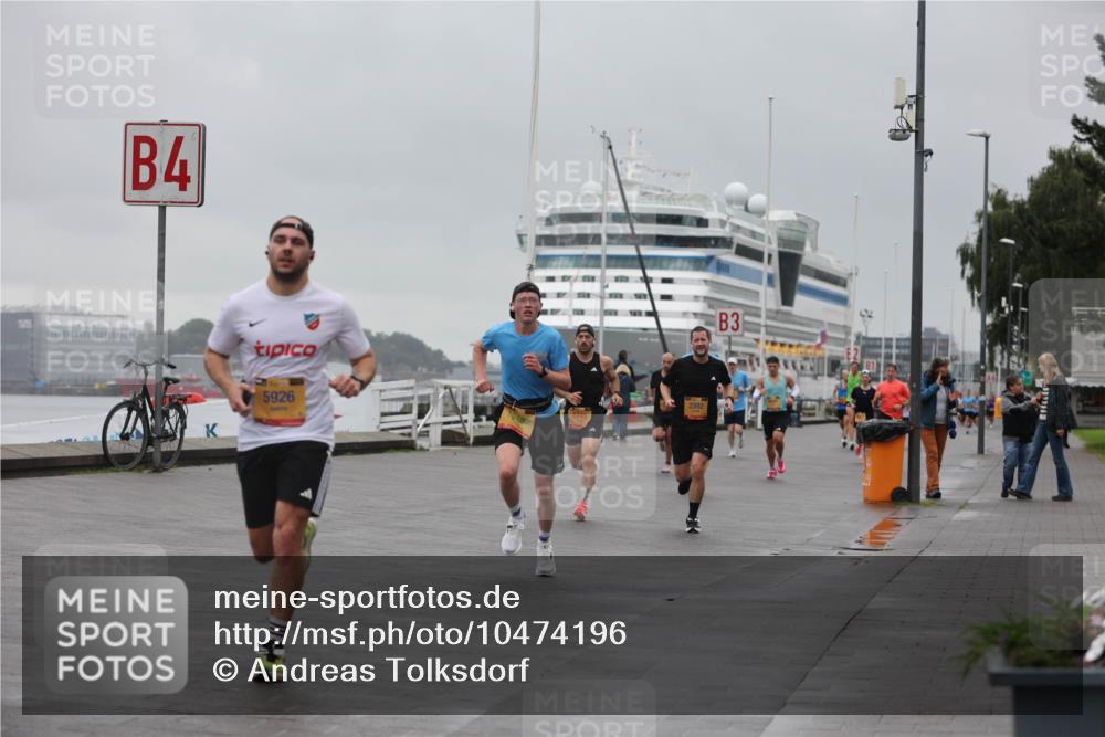 13.09.2026 - Kiel Lauf Andreas Tolksdorf http://msf.ph/oto/10474196 13.09.2026 11:45:34 Kiellinie 4, 5926, 2392, 3 meine-sportfotos.de