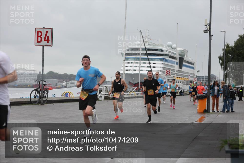 13.09.2026 - Kiel Lauf Andreas Tolksdorf http://msf.ph/oto/10474209 13.09.2026 11:45:35 Kiellinie 4, 2392, 3 meine-sportfotos.de