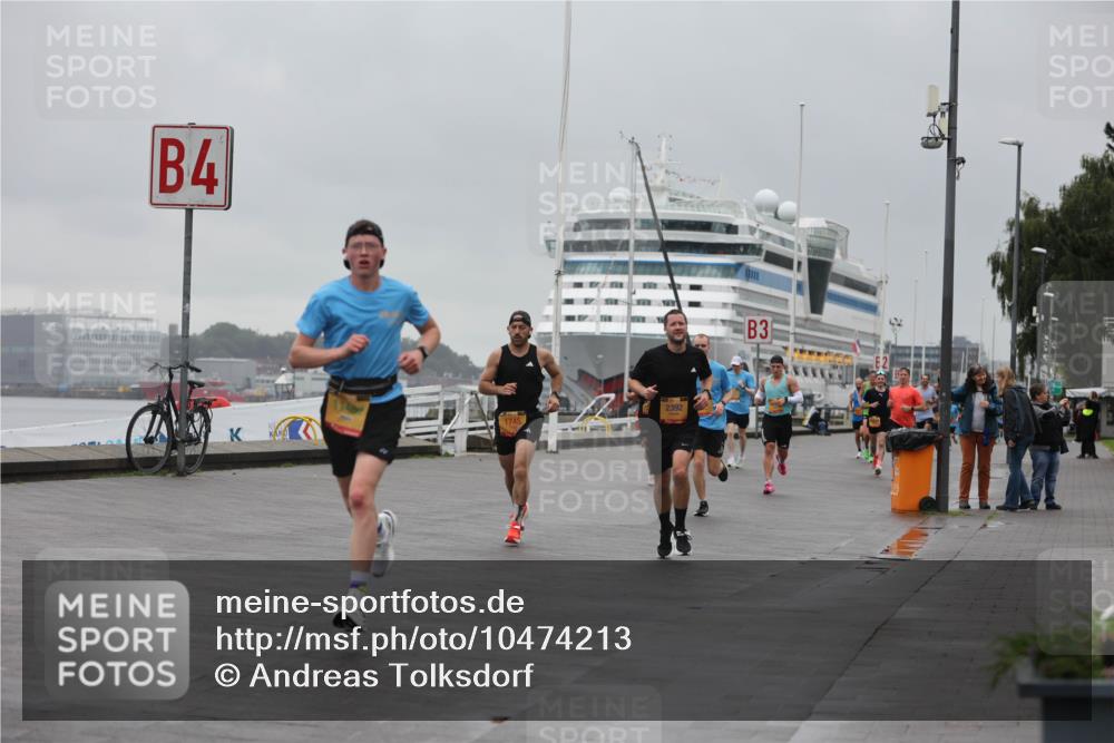 13.09.2026 - Kiel Lauf Andreas Tolksdorf http://msf.ph/oto/10474213 13.09.2026 11:45:35 Kiellinie 4, 2392, 3 meine-sportfotos.de
