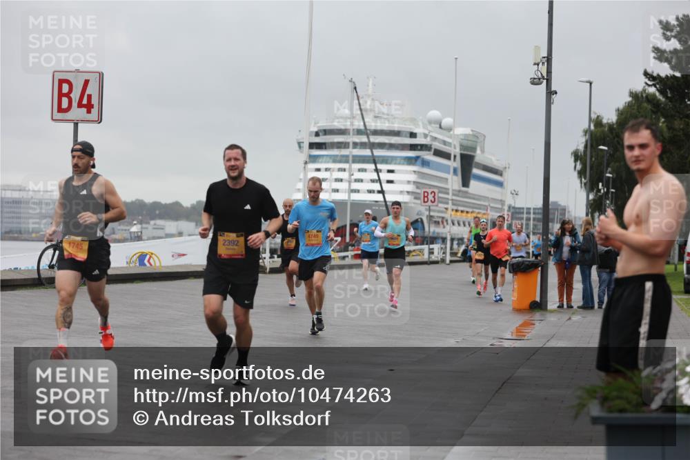 13.09.2026 - Kiel Lauf Andreas Tolksdorf http://msf.ph/oto/10474263 13.09.2026 11:45:37 Kiellinie 4, 1745, 2392, 4749, 820, 3 meine-sportfotos.de