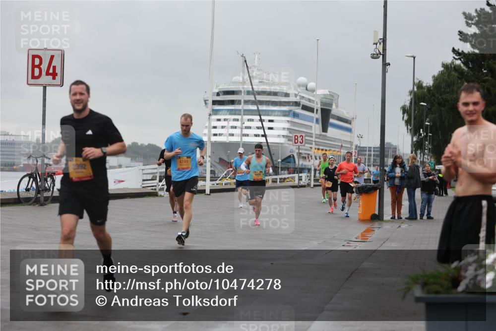 13.09.2026 - Kiel Lauf Andreas Tolksdorf http://msf.ph/oto/10474278 13.09.2026 11:45:38 Kiellinie 4, 2392, 4749, 3 meine-sportfotos.de
