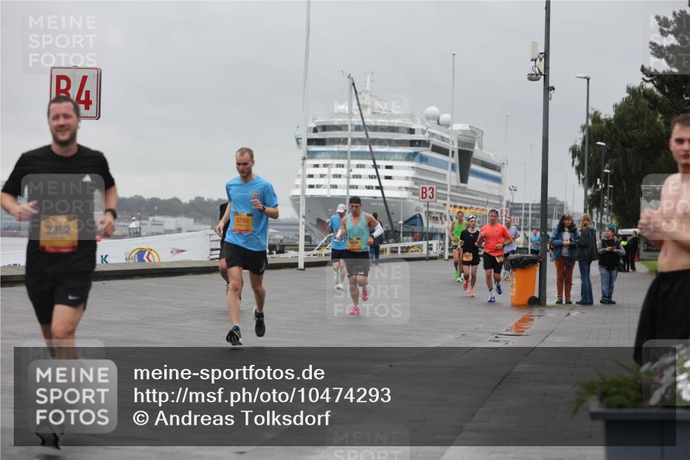 13.09.2026 - Kiel Lauf Andreas Tolksdorf http://msf.ph/oto/10474293 13.09.2026 11:45:39 Kiellinie 4, 2392, 4749, 3 meine-sportfotos.de
