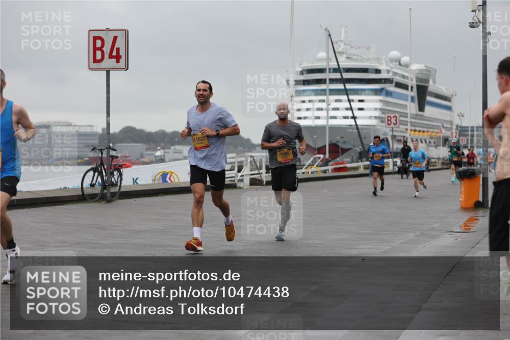 13.09.2026 - Kiel Lauf Andreas Tolksdorf http://msf.ph/oto/10474438 13.09.2026 11:45:50 Kiellinie 4, 11637, 1965, 3, 725, 7912 meine-sportfotos.de