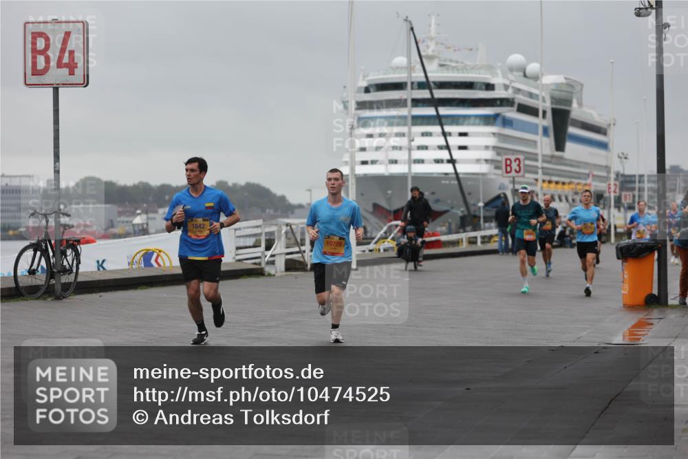 13.09.2026 - Kiel Lauf Andreas Tolksdorf http://msf.ph/oto/10474525 13.09.2026 11:45:57 Kiellinie 4, 1642, 10728, 3 meine-sportfotos.de