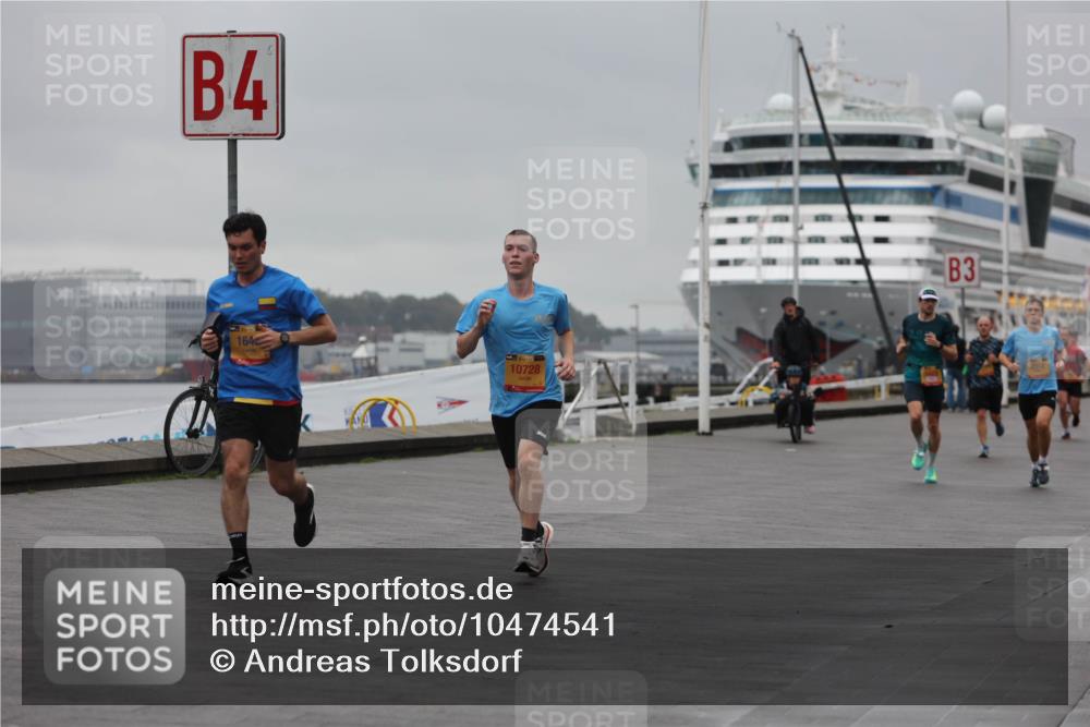 13.09.2026 - Kiel Lauf Andreas Tolksdorf http://msf.ph/oto/10474541 13.09.2026 11:45:59 Kiellinie 4, 164, 10728, 3, 2312 meine-sportfotos.de
