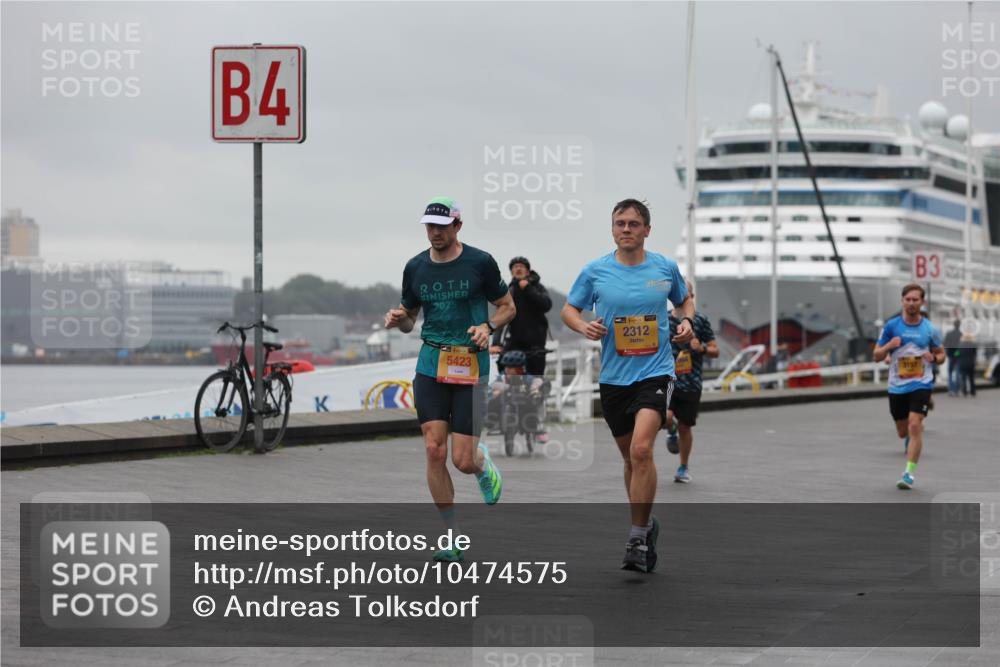 13.09.2026 - Kiel Lauf Andreas Tolksdorf http://msf.ph/oto/10474575 13.09.2026 11:46:04 Kiellinie 4, 2025, 5423, 39, 2312, 3157, 3 meine-sportfotos.de