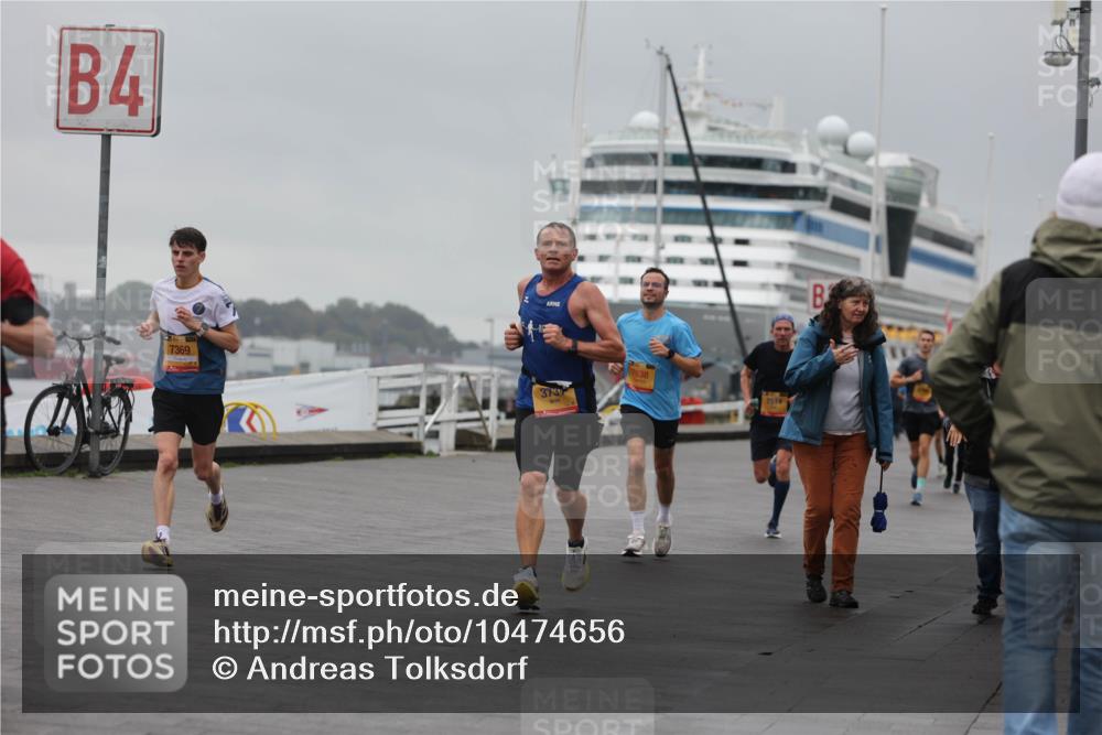 13.09.2026 - Kiel Lauf Andreas Tolksdorf http://msf.ph/oto/10474656 13.09.2026 11:46:13 Kiellinie 4, 7369, 373, 7638, 7514 meine-sportfotos.de