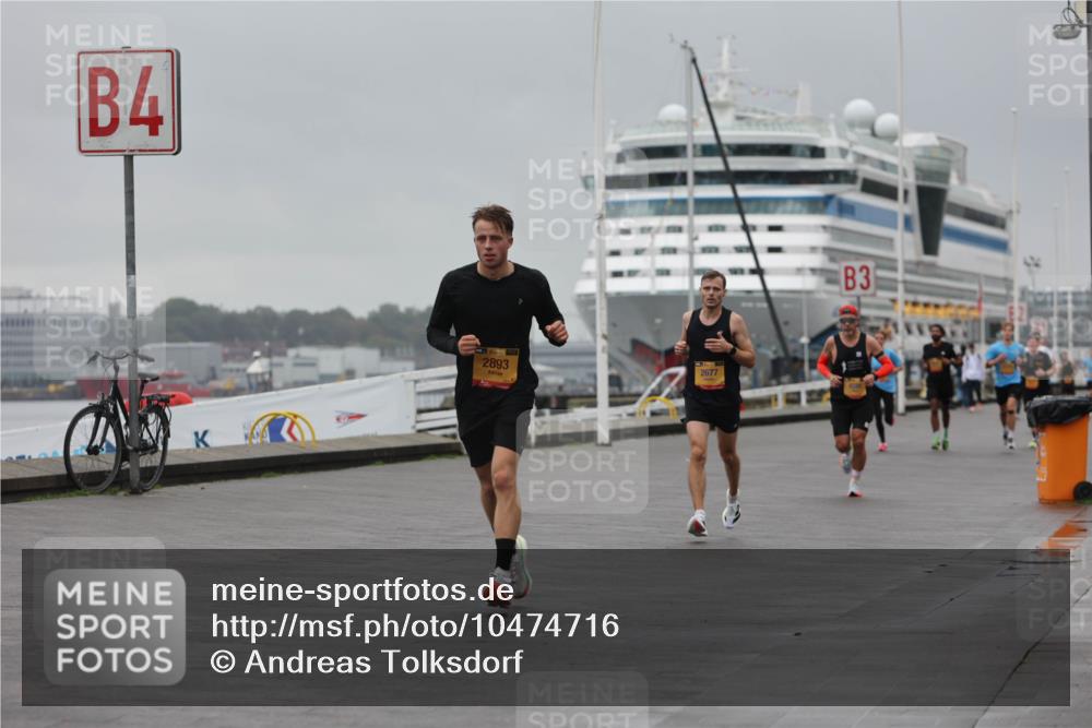 13.09.2026 - Kiel Lauf Andreas Tolksdorf http://msf.ph/oto/10474716 13.09.2026 11:46:40 Kiellinie 4, 2893, 2677, 3 meine-sportfotos.de