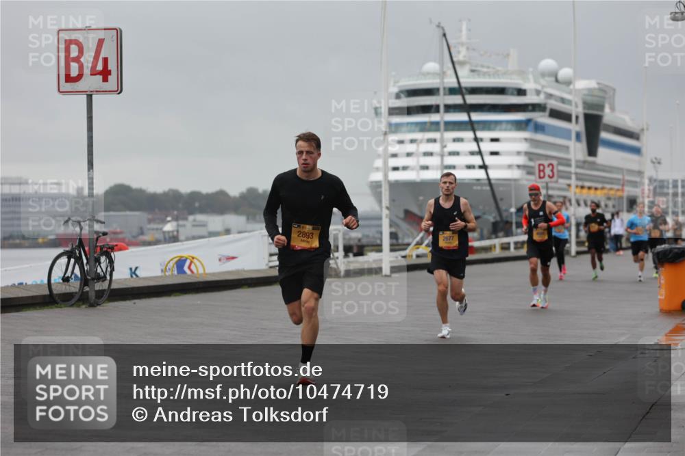 13.09.2026 - Kiel Lauf Andreas Tolksdorf http://msf.ph/oto/10474719 13.09.2026 11:46:40 Kiellinie 4, 2893, 2677, 3 meine-sportfotos.de