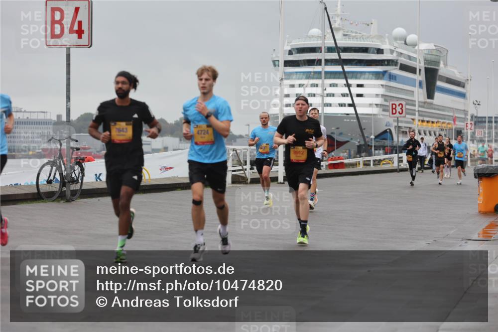 13.09.2026 - Kiel Lauf Andreas Tolksdorf http://msf.ph/oto/10474820 13.09.2026 11:46:52 Kiellinie 4, 7643, 4724, 921, 8912, 3, 1 meine-sportfotos.de