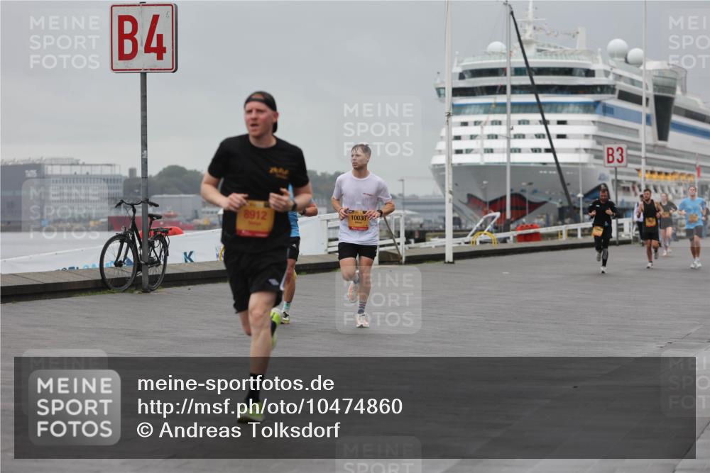 13.09.2026 - Kiel Lauf Andreas Tolksdorf http://msf.ph/oto/10474860 13.09.2026 11:46:54 Kiellinie 4, 8912, 10038, 3 meine-sportfotos.de