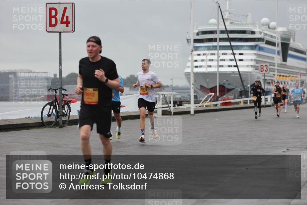 13.09.2026 - Kiel Lauf Andreas Tolksdorf http://msf.ph/oto/10474868 13.09.2026 11:46:54 Kiellinie 4, 8912, 10038, 3 meine-sportfotos.de