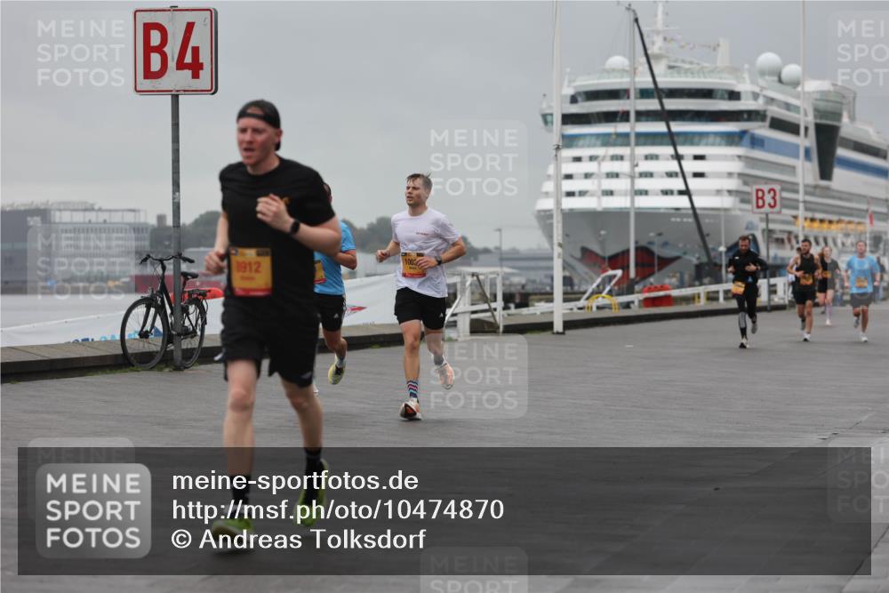 13.09.2026 - Kiel Lauf Andreas Tolksdorf http://msf.ph/oto/10474870 13.09.2026 11:46:54 Kiellinie 4, 1912, 1003, 3 meine-sportfotos.de