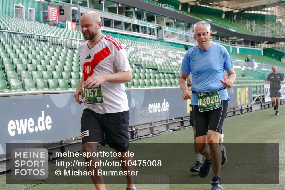 13.09.2026 - 21. swb-Marathon Bremen Michael Burmester http://msf.ph/oto/10475008 13.09.2026 13:16:17 Laufen im Stadion 134, 143, 153, 231, 263, 266, 267, 271, 300, 414, 449, 598, 612, 653, 990, 1047, 1057, 1185, 1312, 1465, 1539, 1813, 1825, 1874, 1987, 2013, 2218, 2235, 2259, 2351, 2359, 2363, 2381, 2385, 2386, 2466, 2468, 2484, 2550, 2562, 2579, 2664, 2667, 2678, 2690, 2691, 2698, 2737, 2760, 2778, 2783, 2797, 2799, 2821, 2846, 2859, 2861, 2874, 2958, 2974, 2996, 3001, 3075, 3133, 3157, 3165, 3185, 3213, 3237, 3265, 3331, 3355, 3366, 3382, 3387, 3479, 3486, 3501, 3506, 3512, 3670, 3829, 4306 meine-sportfotos.de