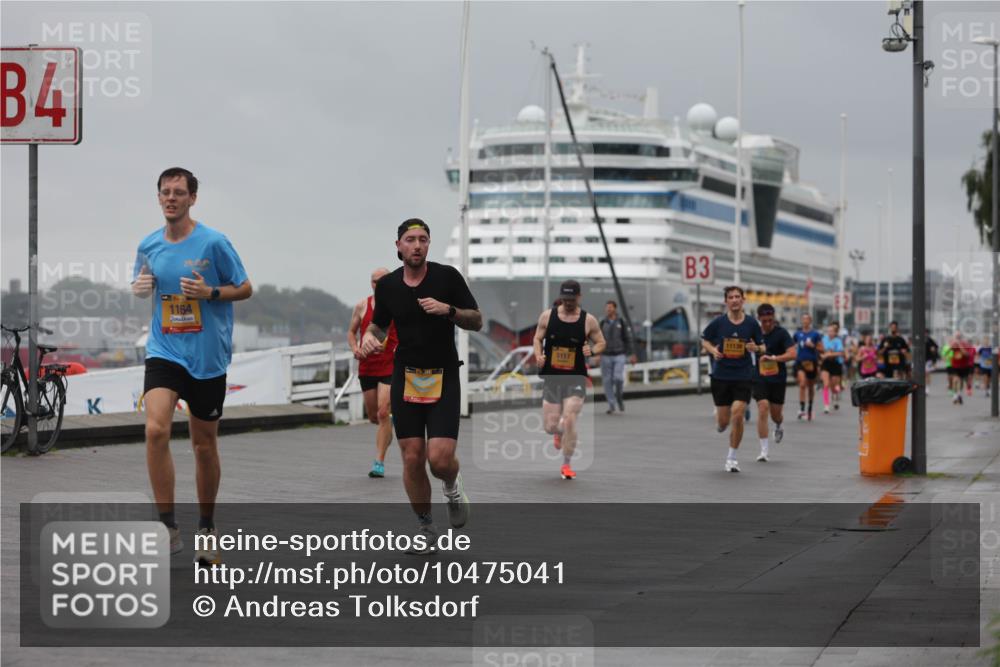 13.09.2026 - Kiel Lauf Andreas Tolksdorf http://msf.ph/oto/10475041 13.09.2026 11:47:20 Kiellinie 4, 1164, 5117, 3 meine-sportfotos.de