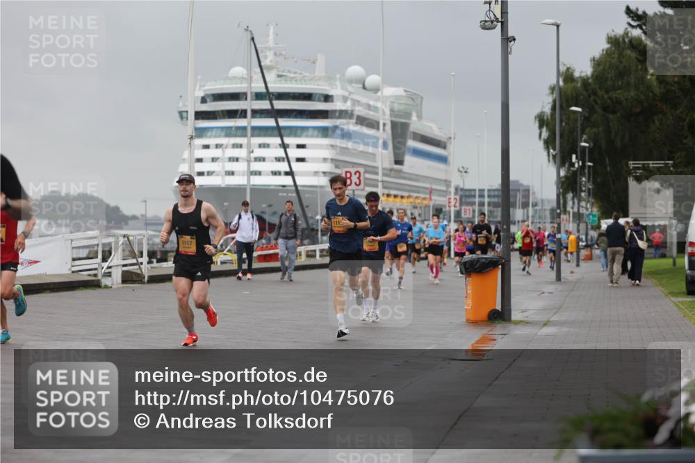 13.09.2026 - Kiel Lauf Andreas Tolksdorf http://msf.ph/oto/10475076 13.09.2026 11:47:22 Kiellinie 5117, 111, 3 meine-sportfotos.de