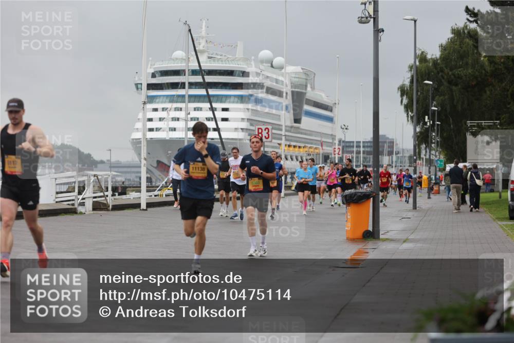 13.09.2026 - Kiel Lauf Andreas Tolksdorf http://msf.ph/oto/10475114 13.09.2026 11:47:24 Kiellinie 1117, 355, 11138, 83, 6 meine-sportfotos.de