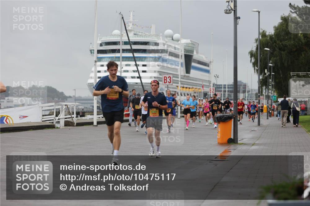 13.09.2026 - Kiel Lauf Andreas Tolksdorf http://msf.ph/oto/10475117 13.09.2026 11:47:24 Kiellinie 455, 1138, 3 meine-sportfotos.de