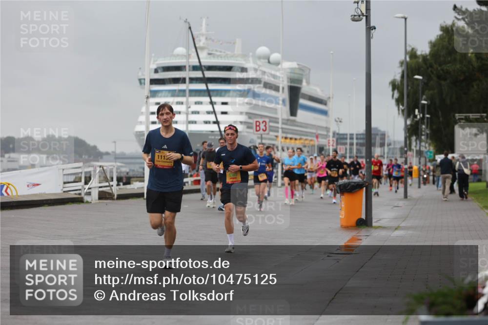13.09.2026 - Kiel Lauf Andreas Tolksdorf http://msf.ph/oto/10475125 13.09.2026 11:47:25 Kiellinie 1113, 3 meine-sportfotos.de
