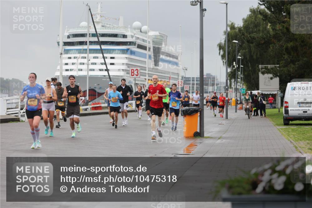 13.09.2026 - Kiel Lauf Andreas Tolksdorf http://msf.ph/oto/10475318 13.09.2026 11:47:38 Kiellinie 7659, 3, 100 meine-sportfotos.de