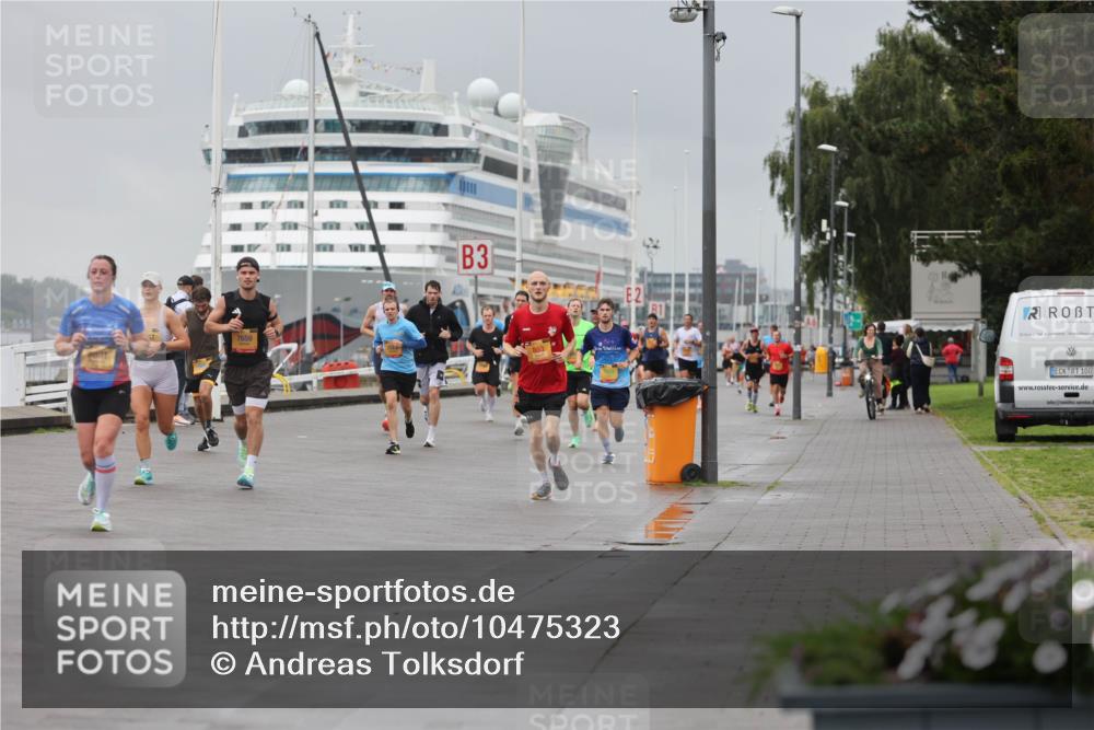 13.09.2026 - Kiel Lauf Andreas Tolksdorf http://msf.ph/oto/10475323 13.09.2026 11:47:38 Kiellinie 7659, 3, 853, 2, 100 meine-sportfotos.de