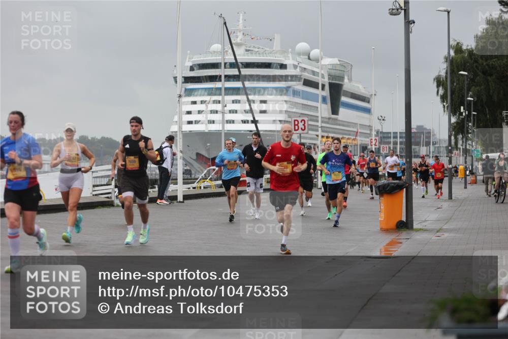13.09.2026 - Kiel Lauf Andreas Tolksdorf http://msf.ph/oto/10475353 13.09.2026 11:47:40 Kiellinie 7659, 3, 1 meine-sportfotos.de