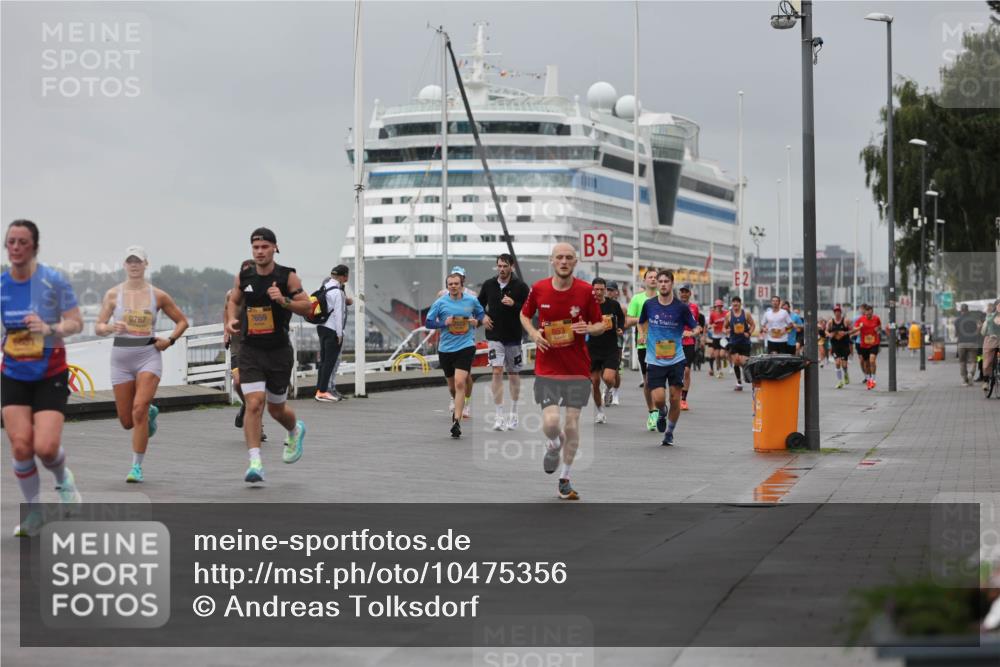 13.09.2026 - Kiel Lauf Andreas Tolksdorf http://msf.ph/oto/10475356 13.09.2026 11:47:40 Kiellinie 9767, 7659, 0, 3, 2 meine-sportfotos.de