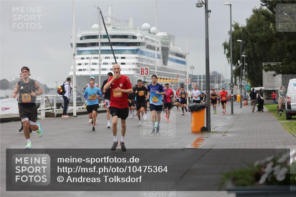 13.09.2026 - Kiel Lauf Andreas Tolksdorf http://msf.ph/oto/10475364 13.09.2026 11:47:41 Kiellinie 7659, 3, 811 meine-sportfotos.de